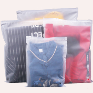 100% Biodegradable Packaging Plastic Bags Swimwear Clothes, Ziplock PE Tshirt Bag Zipper Polybags Custom Garment Bag
